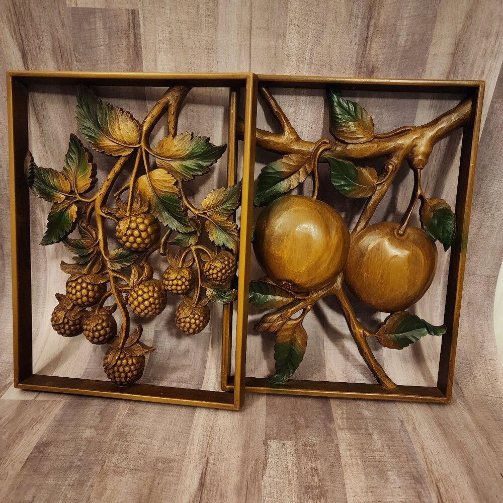 Vintage 1960's Syroco  Apples & Berries Set